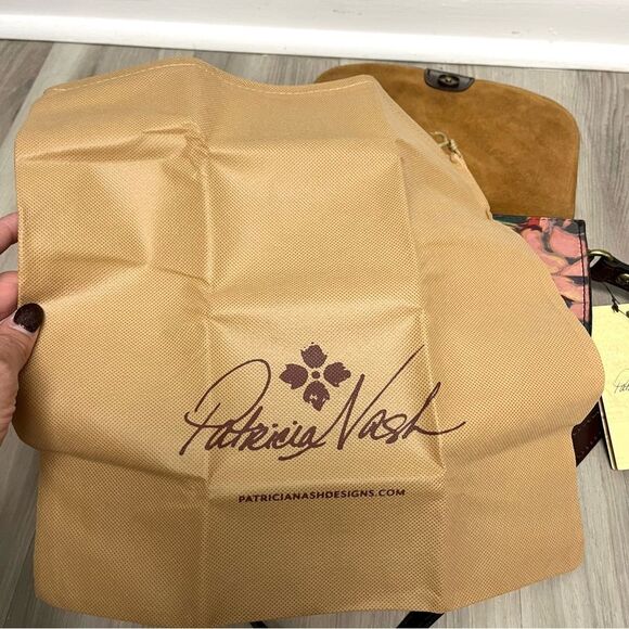 Patricia Nash Purse Women’s Champaign Winter Bloom Floral Leather Crossbody NWT - Picture 13 of 16